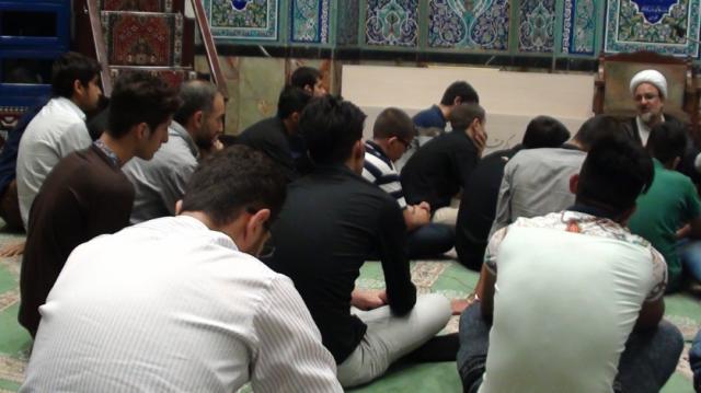 جلسه ویژه بررسی ابعاد فاجعه حج 1394 و فعالیت فرهنگی در این موضوع- مسجد منیریه-پایگاه مقاومت بسیج یاسر-حوزه علمیه حضرت ابوطالب (ع)